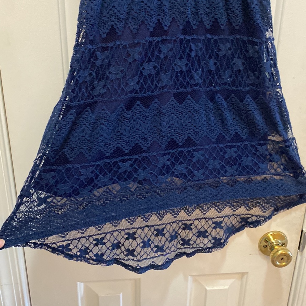 Dress - Picture 2 of 5